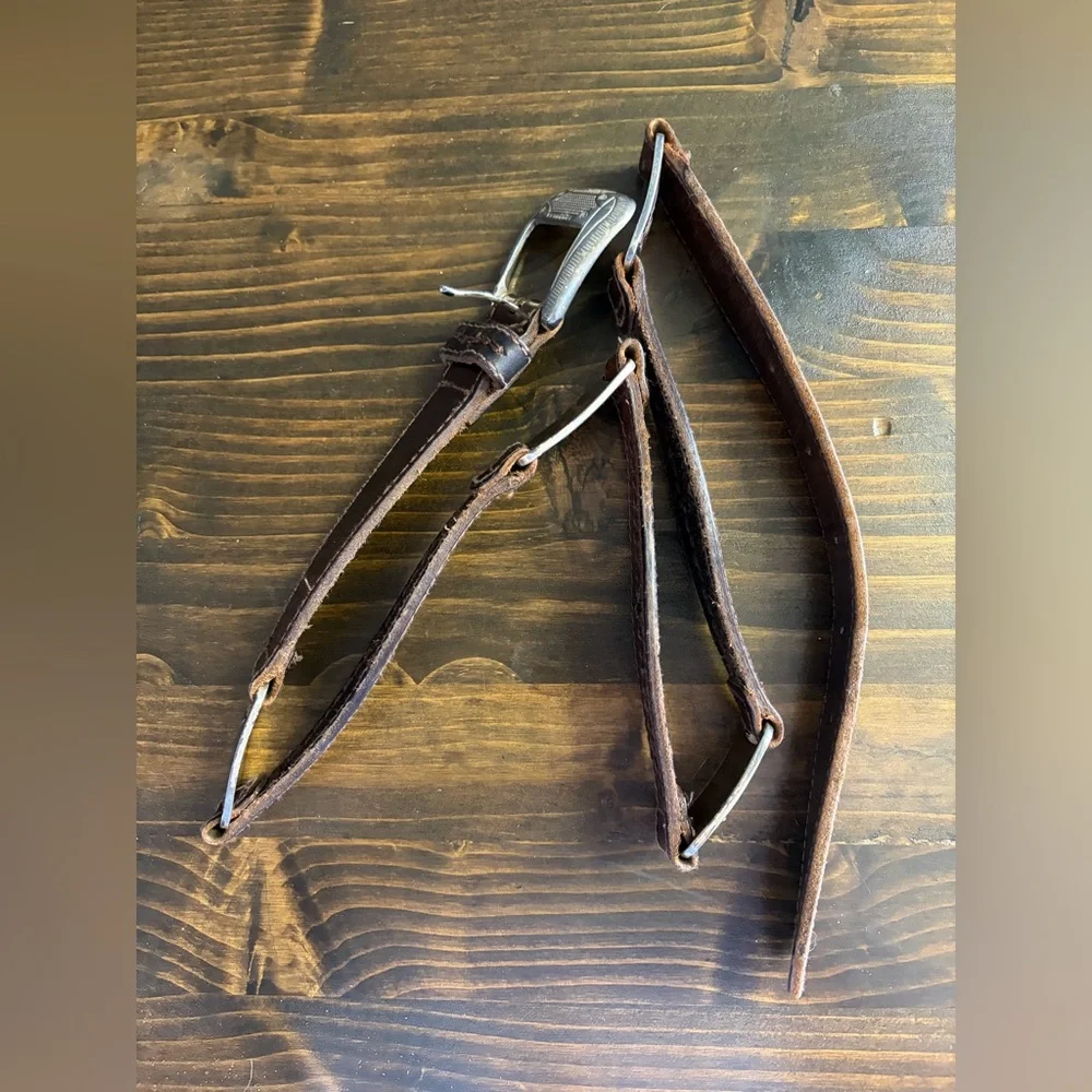 Vintage Fossil 1998 Brown and Silver Tone Leather Belt with Silver Buckle Size M